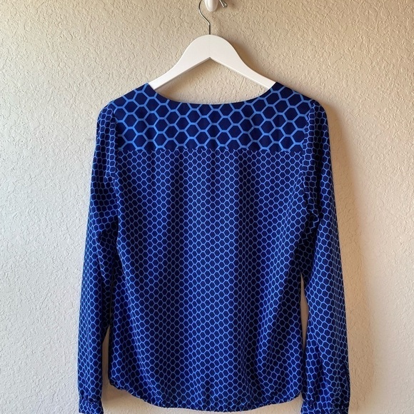 Ann Taylor Blouse - Picture 7 of 11